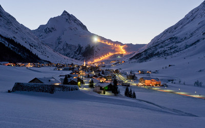 Galtür nocą (foto: galtuer.com)