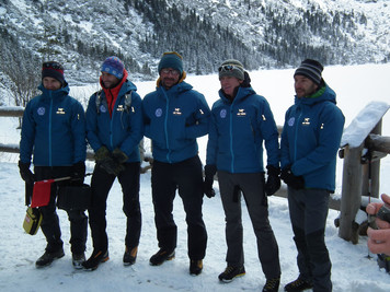 Przewodnicy posiadający odznakę IVBV (foto: Michał Nowak)
