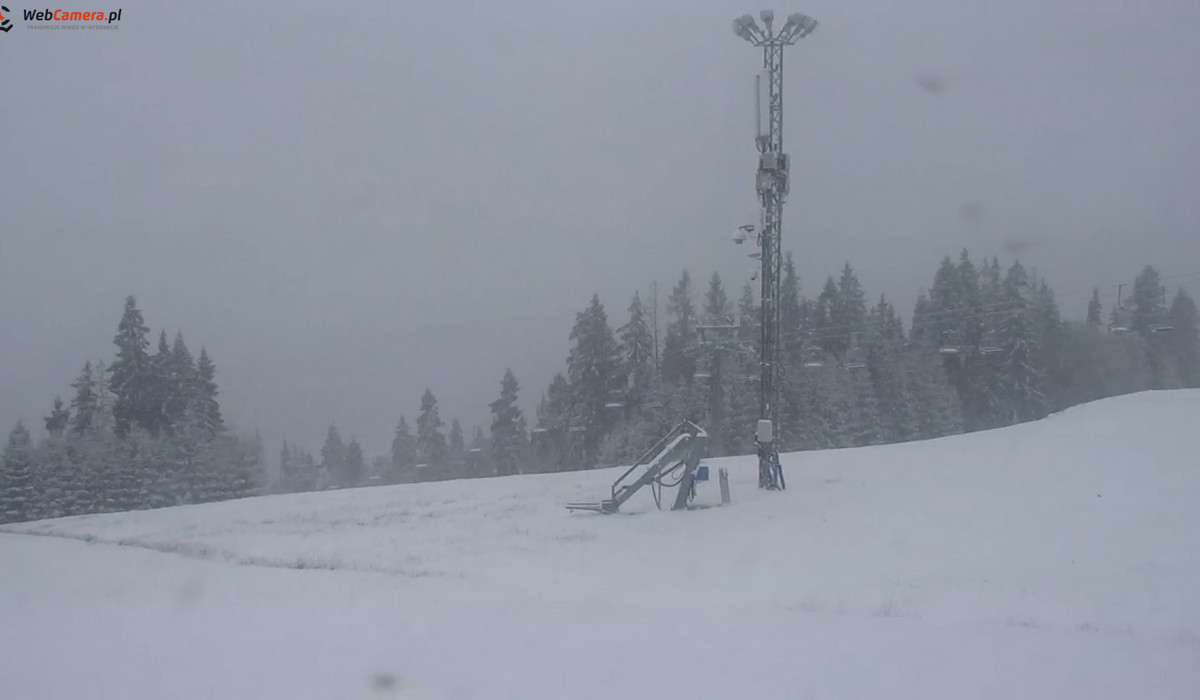 Kotelnica Białka Tatrzańska (źródło: webcam 2015 10 12) Kotelnica Białka Tatrzańska (źródło: webcam 2015 10 12)