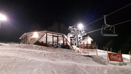 Nocna jazda w ośrodku Stok Stacja Narciarska w Wiśle (foto: A. Kaleta) Nocna jazda w ośrodku Stok Stacja Narciarska w Wiśle (foto: A. Kaleta)