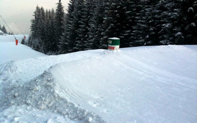 Budowa snowparku (foto: jasna.sk)
