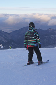 Winter Music Opening Jasna 2013- narciarz tyłem