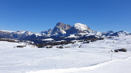 Seiser Alm - Alpe di Siusi w lutym 2022 roku (fot. Tomek Knyć)