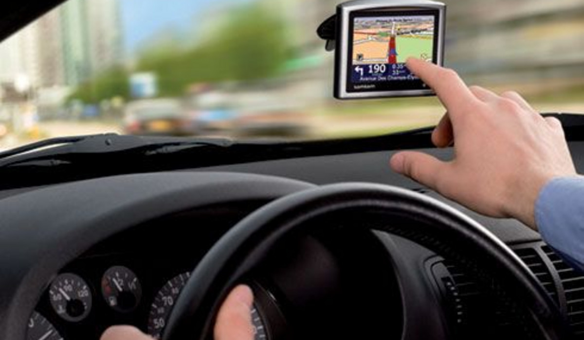 Nawigacja GPS w samochodzie