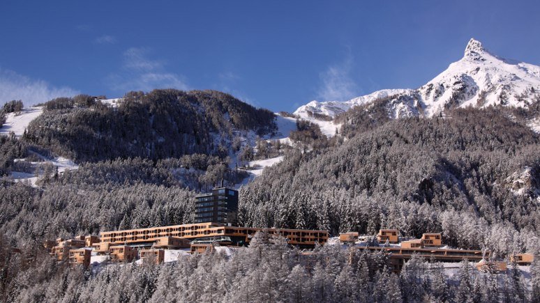 Gradonna Mountain Resort Châlets & Hotel w Großglockner Resort Kals-Matrei. Gradonna Mountain Resort Châlets & Hotel w Großglockner Resort Kals-Matrei.