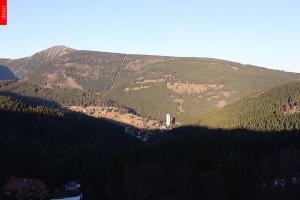 Kamera: Pec pod Śnieżką Kamera Pec pod Sněžkou, 1100 m n.p.m. Pec pod Śnieżką Pec pod Śnieżką Kamera Pec pod Sněžkou, 1100 m n.p.m.