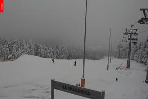 Kamera: Ski areál Ještěd Kamera Ještěd 600 m n.m. Ještěd Ski areál Ještěd Kamera Ještěd 600 m n.m.