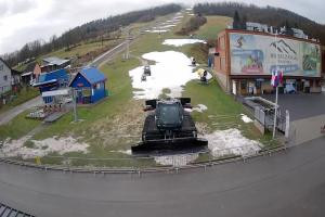 Kamera: BIESZCZAD.ski Widok na stok i kolej linową Wańkowa BIESZCZAD.ski Widok na stok i kolej linową