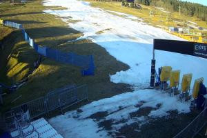 Kamera: Zieleniec Zieleniec SKI Arena - Widok z dolnej stacji Zieleniec Zieleniec Zieleniec SKI Arena - Widok z dolnej stacji