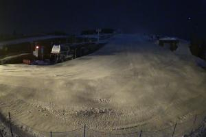 Tylicz Master Ski Widok naa dolną stację krzesełka