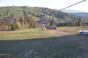 Poronin Ski Suche Ski Suche - widok z górnej stacji