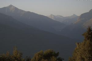 4 Vallees - 4 Doliny 4 Vallees - 4 Doliny Webcam La Grande Dixence depuis Les Masses