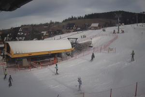 Kamera: Małe Ciche SN Zgorzelisko Express dolna stacja Małe Ciche Małe Ciche SN Zgorzelisko Express dolna stacja