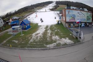 Kamera: BIESZCZAD.ski Widok na stok i kolej linową Wańkowa BIESZCZAD.ski Widok na stok i kolej linową