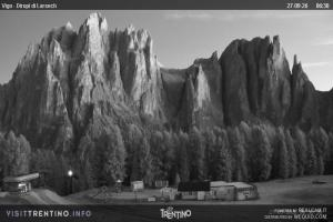 Kamera: Val di Fassa - Carezza Vigo di Fassa - Catinaccio 4 Val di Fassa - Carezza Val di Fassa - Carezza Vigo di Fassa - Catinaccio 4