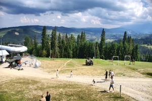 Białka Tatrzańska Kotelnica Białczańska Kotelnica - widok na stok