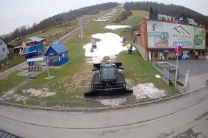 Kamera: BIESZCZAD.ski Widok na stok i kolej linową Wańkowa BIESZCZAD.ski Widok na stok i kolej linową