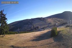 Kamera: Kompleks Wyciągów Narciarskich Górnik KWN "Górnik" Walim - Rzeczka Kompleks Wyciągów Narciarskich Górnik KWN "Górnik"