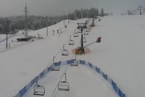 Kamera: Kotelnica Białczańska Dolna stacja, stok Białka Tatrzańska Kotelnica Białczańska Dolna stacja, stok