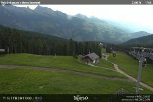 Kamera: Val di Fiemme - Cavalese - Predazzo - Obereggen SkiAreaAlpeLusia - Castelir Slope Val di Fiemme Val di Fiemme - Cavalese - Predazzo - Obereggen SkiAreaAlpeLusia - Castelir Slope