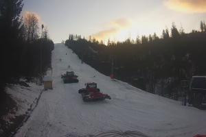 Kamera: Zwardoń ski Stacja dolna Zwardoń Zwardoń ski Stacja dolna