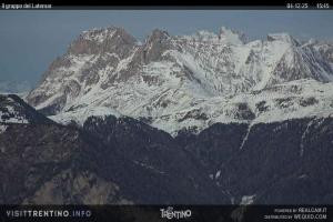 Kamera: Val di Fiemme - Cavalese - Predazzo - Obereggen Latemar - Rosengarten Val di Fiemme Val di Fiemme - Cavalese - Predazzo - Obereggen Latemar - Rosengarten