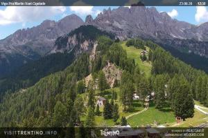 Kamera: Val di Fassa - Carezza Vigo di Fassa - Catinaccio 3 Val di Fassa - Carezza Val di Fassa - Carezza Vigo di Fassa - Catinaccio 3