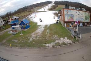 Kamera: BIESZCZAD.ski Widok na stok i kolej linową Wańkowa BIESZCZAD.ski Widok na stok i kolej linową