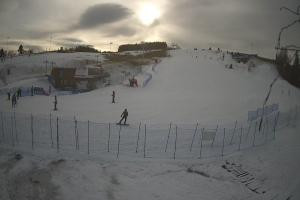 Kamera: Master Ski Widok naa dolną stację krzesełka Tylicz Master Ski Widok naa dolną stację krzesełka