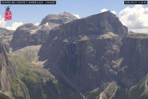 Kamera: Val di Fassa - Carezza Canazei - Pordoi Val di Fassa - Carezza Val di Fassa - Carezza Canazei - Pordoi