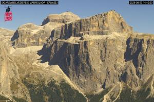 Kamera: Val di Fassa - Carezza Canazei - Pordoi Val di Fassa - Carezza Val di Fassa - Carezza Canazei - Pordoi