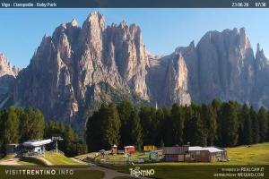 Kamera: Val di Fassa - Carezza Vigo di Fassa - Catinaccio Val di Fassa - Carezza Val di Fassa - Carezza Vigo di Fassa - Catinaccio