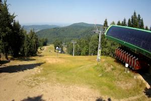 Rzyki Czarny Groń Widok z dolnej stacji
