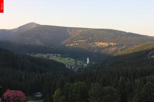 Kamera: Pec pod Śnieżką Kamera Pec pod Sněžkou, 1100 m n.p.m. Pec pod Śnieżką Pec pod Śnieżką Kamera Pec pod Sněžkou, 1100 m n.p.m.