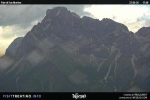 Kamera: San Martino di Castrozza - Passo Rolle Pale di San Martino San Martino di Castrozza - Passo Rolle San Martino di Castrozza - Passo Rolle Pale di San Martino