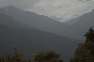 4 Vallees - 4 Doliny 4 Vallees - 4 Doliny Webcam La Grande Dixence depuis Les Masses