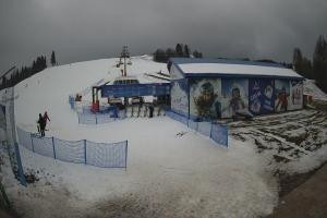 Kamera: Master Ski Wyciąg taśmowy dla dzieci Tylicz Master Ski Wyciąg taśmowy dla dzieci