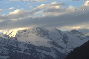 4 Vallees - 4 Doliny 4 Vallees - 4 Doliny Webcam La Dent Blanche Depius Les Masses