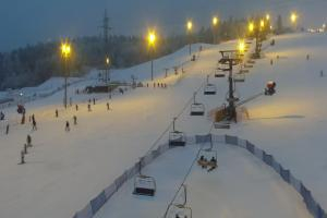 Kamera: Kotelnica Białczańska Dolna stacja, stok Białka Tatrzańska Kotelnica Białczańska Dolna stacja, stok