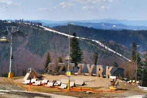 Szczyrk Szczyrk Mountain Resort Hala Skrzyczeńska – 1000 m n.p.m.