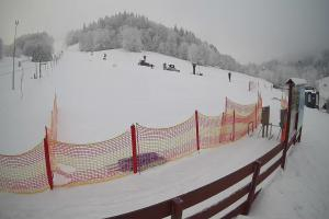 Stacja narciarska CZARNÓW Stacja narciarska CZARNÓW Wyciąg numer 1 dolna stacja