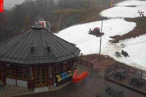 Kamera: Mladé Buky Kamera Mladé Buky, 600 m n.p.m. Mladé Buky Mladé Buky Kamera Mladé Buky, 600 m n.p.m.