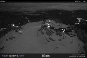 Kamera: Val di Fiemme - Cavalese - Predazzo - Obereggen Alpe Cermis - Paion Val di Fiemme Val di Fiemme - Cavalese - Predazzo - Obereggen Alpe Cermis - Paion