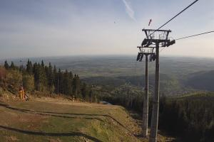 Świeradów Zdrój Ski&Sun Widok na wyciąg
