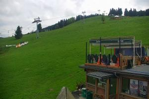 Kamera: Zieleniec Zieleniec SKI Arena - Widok z dolnej stacji Zieleniec Zieleniec Zieleniec SKI Arena - Widok z dolnej stacji