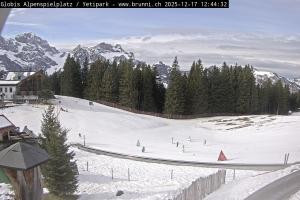 Kamera: Globis Alpenspielplatz Engelberg Titlis Globis Alpenspielplatz