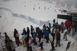 Kamera: Zieleniec Zieleniec SKI Arena - Widok z dolnej stacji Zieleniec Zieleniec Zieleniec SKI Arena - Widok z dolnej stacji