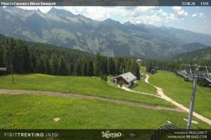 Kamera: Val di Fiemme - Cavalese - Predazzo - Obereggen SkiAreaAlpeLusia - Castelir Slope Val di Fiemme Val di Fiemme - Cavalese - Predazzo - Obereggen SkiAreaAlpeLusia - Castelir Slope