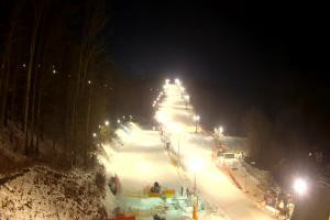 Kamera: STOK – Stacja Narciarska Widok z dolnej stacji Wisła STOK – Stacja Narciarska Widok z dolnej stacji