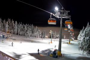 Kamera: Zieleniec Zieleniec SKI Arena - Widok z górnej stacji Zieleniec Zieleniec Zieleniec SKI Arena - Widok z górnej stacji